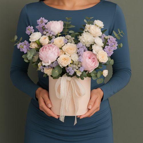 Цветы в коробке «Нежная акварель»